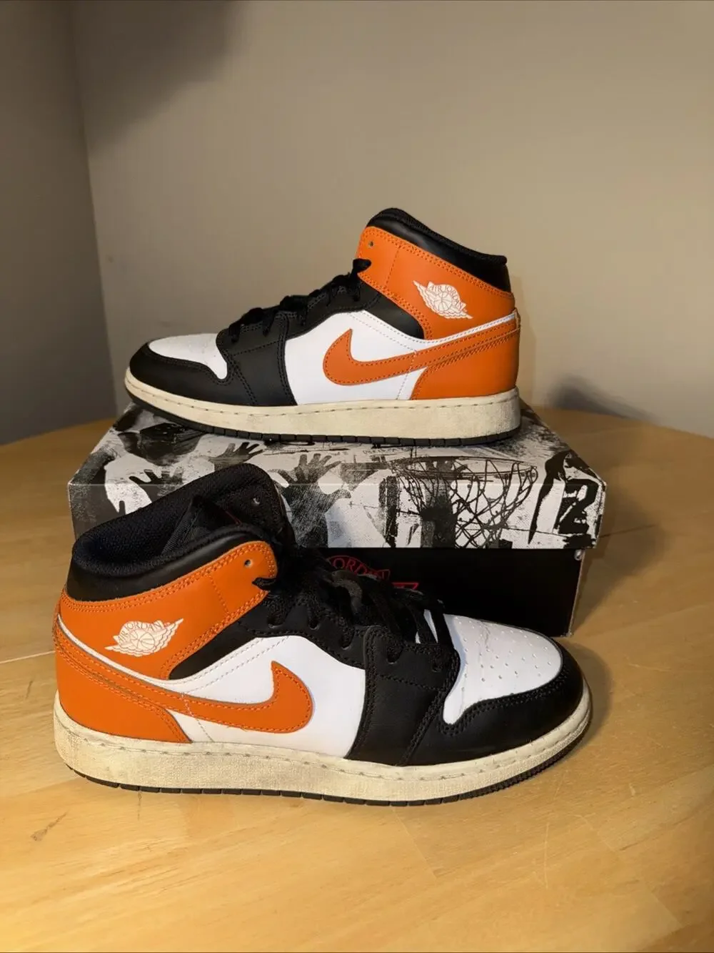 Size 6.5Y Womens 8 - Air Jordan 1 Retro OG 2025 High Shattered Backboard
